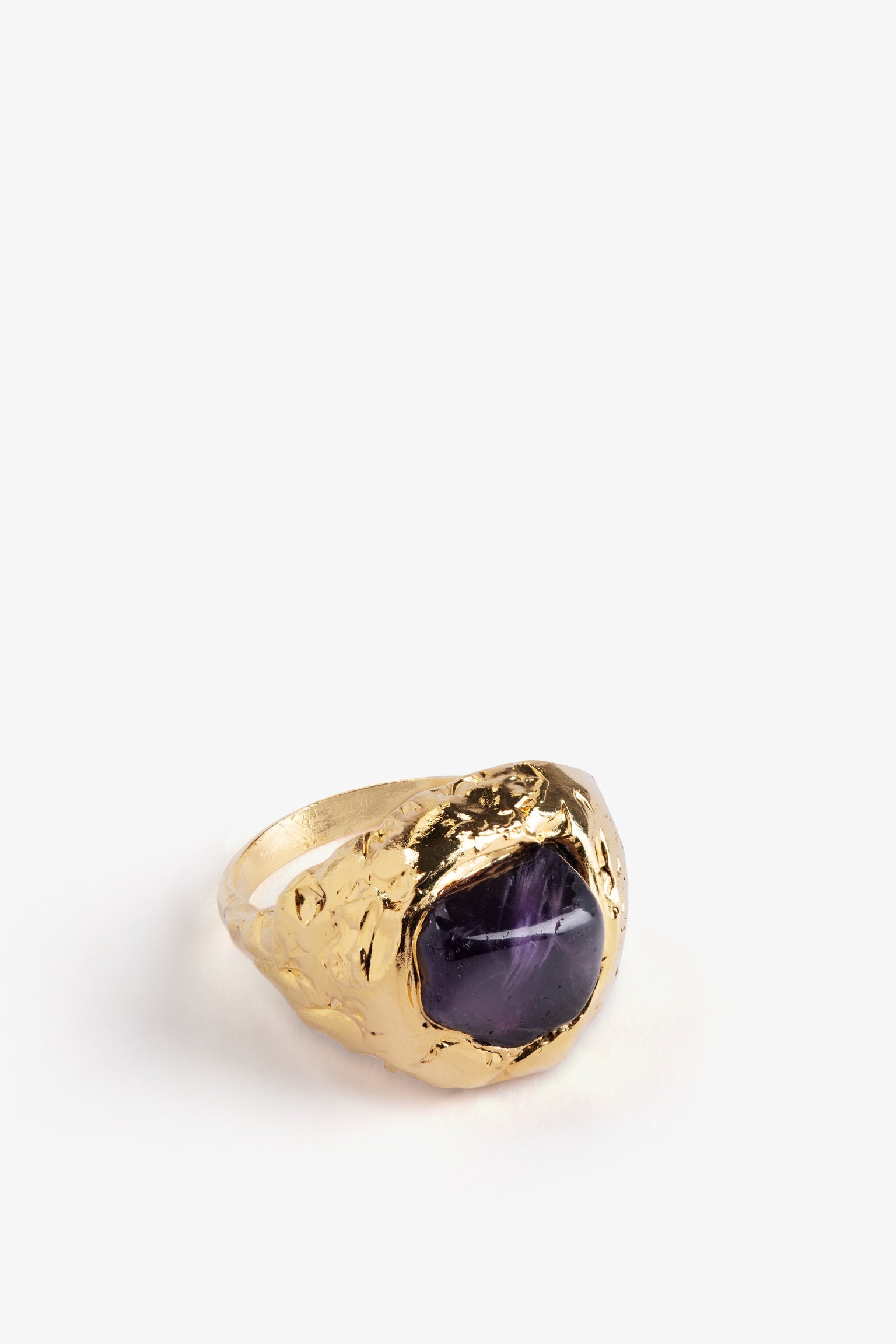 Amethyst Selena Ring in Gold