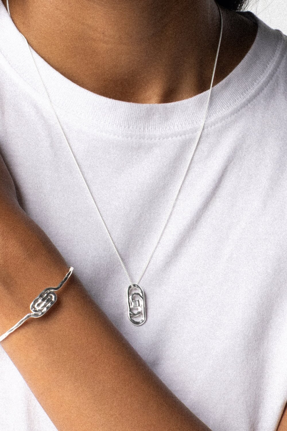 Caracol Pendant