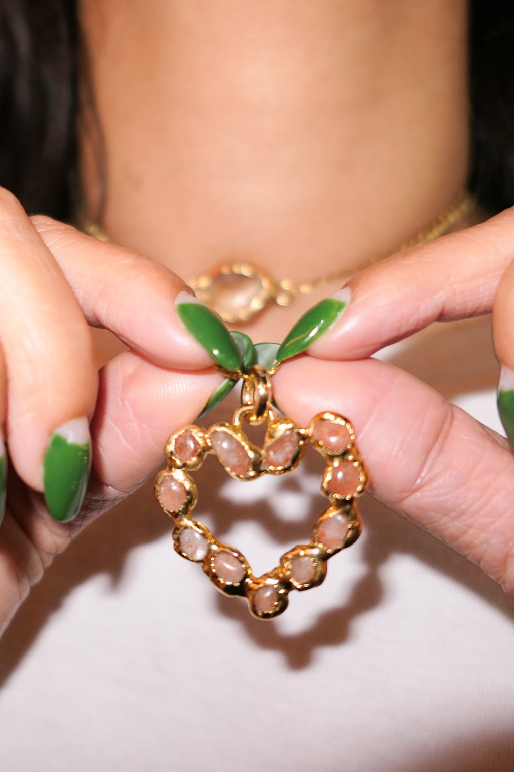 Carnelian Corazon Charm in Gold