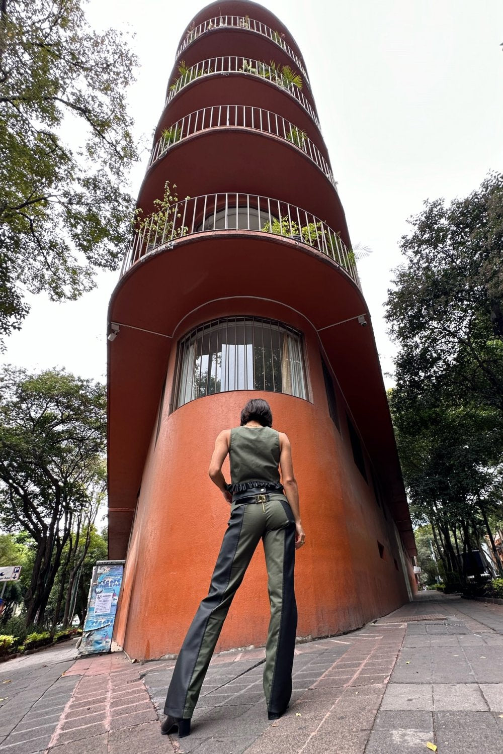 Cueva Trousers