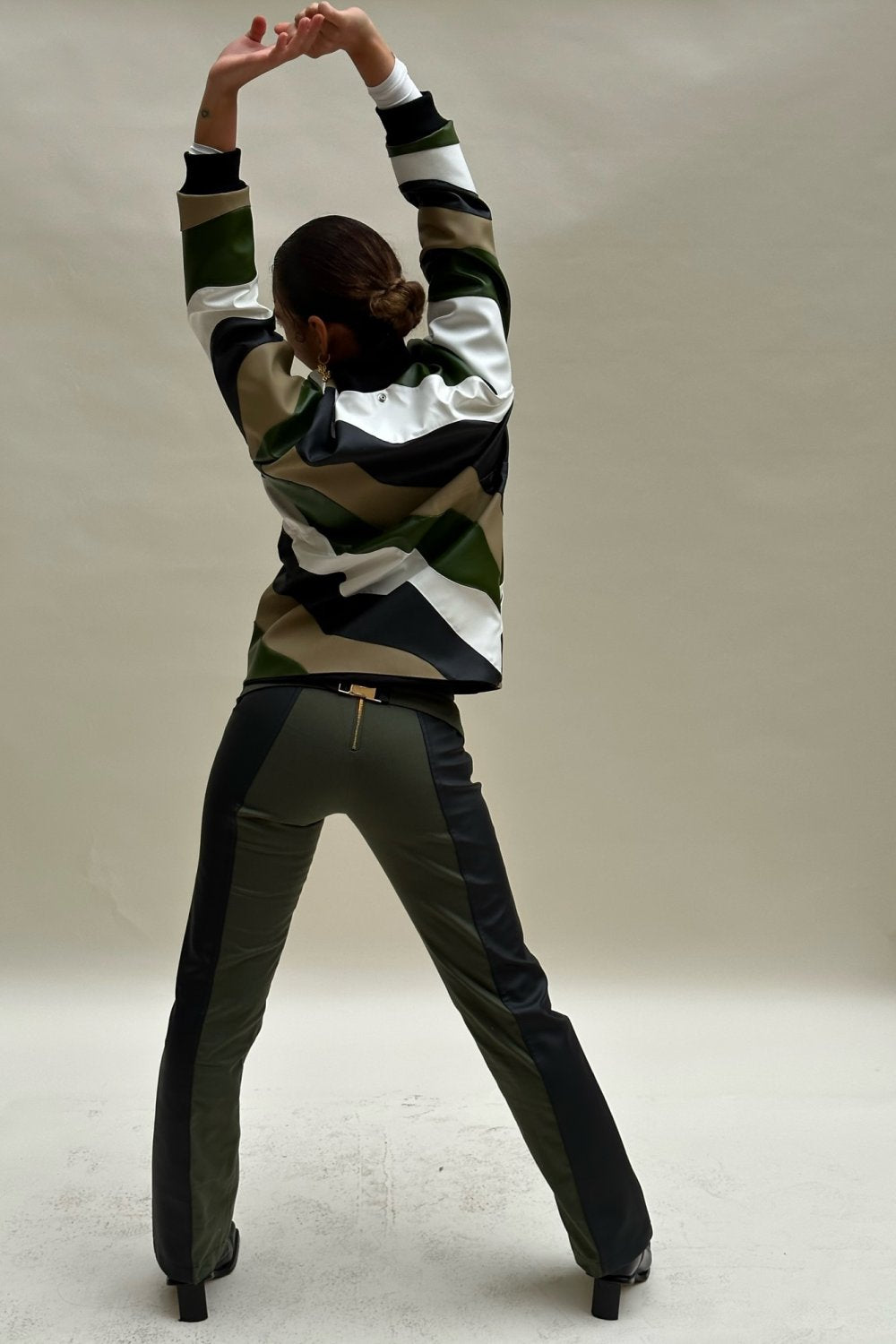 Cueva Trousers