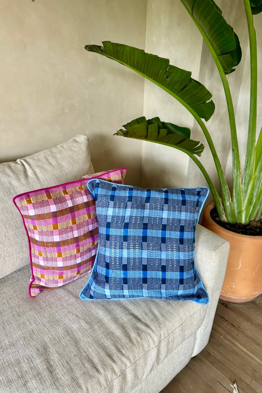 Frambuesa Cushion Cover