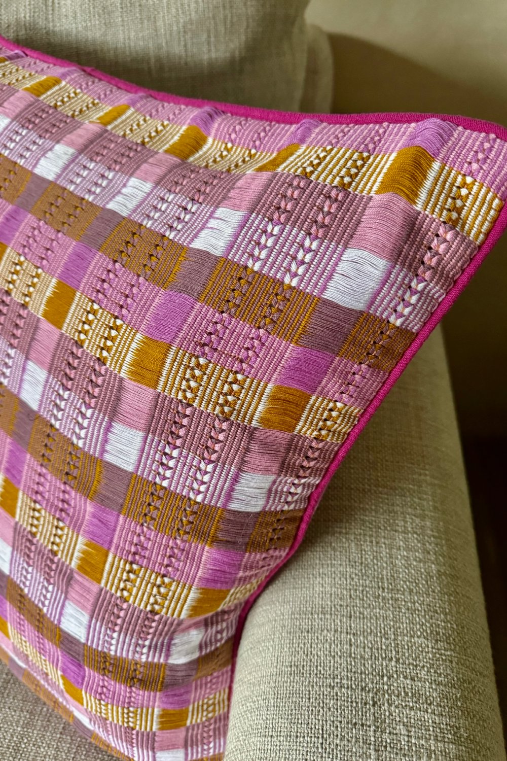 Frambuesa Cushion Cover