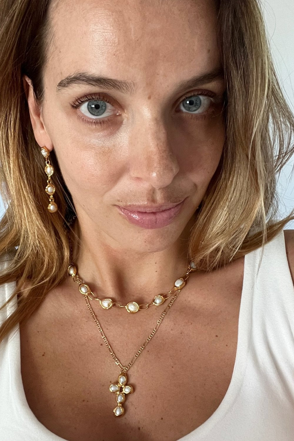 Gold Pearl Drop Earrings