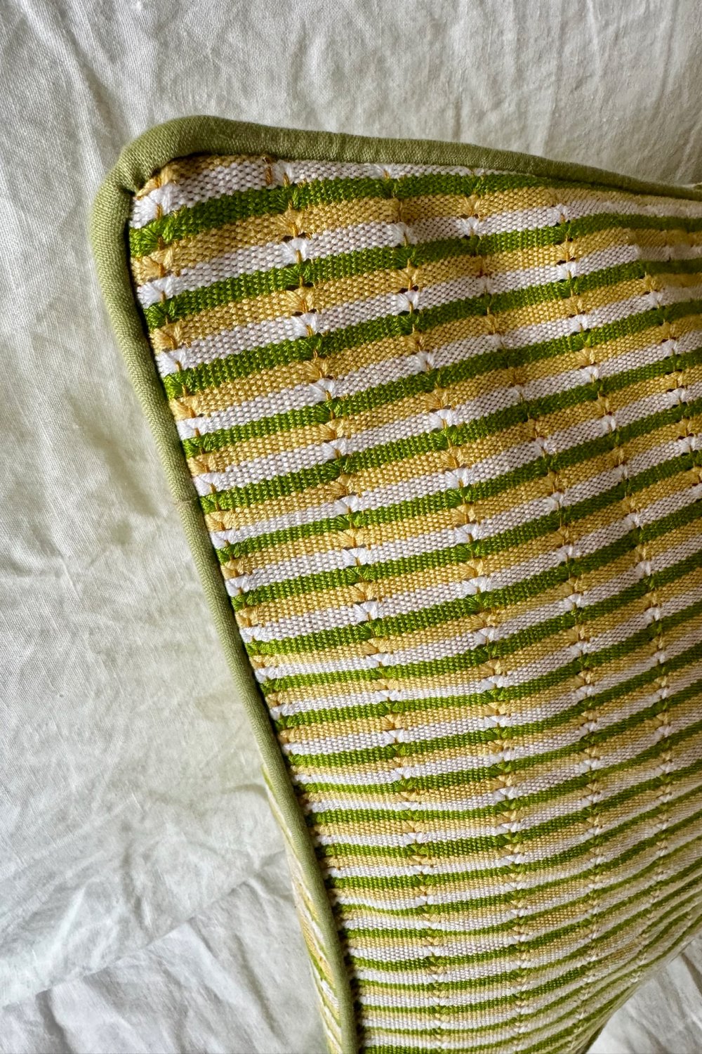Limón Cushion Cover