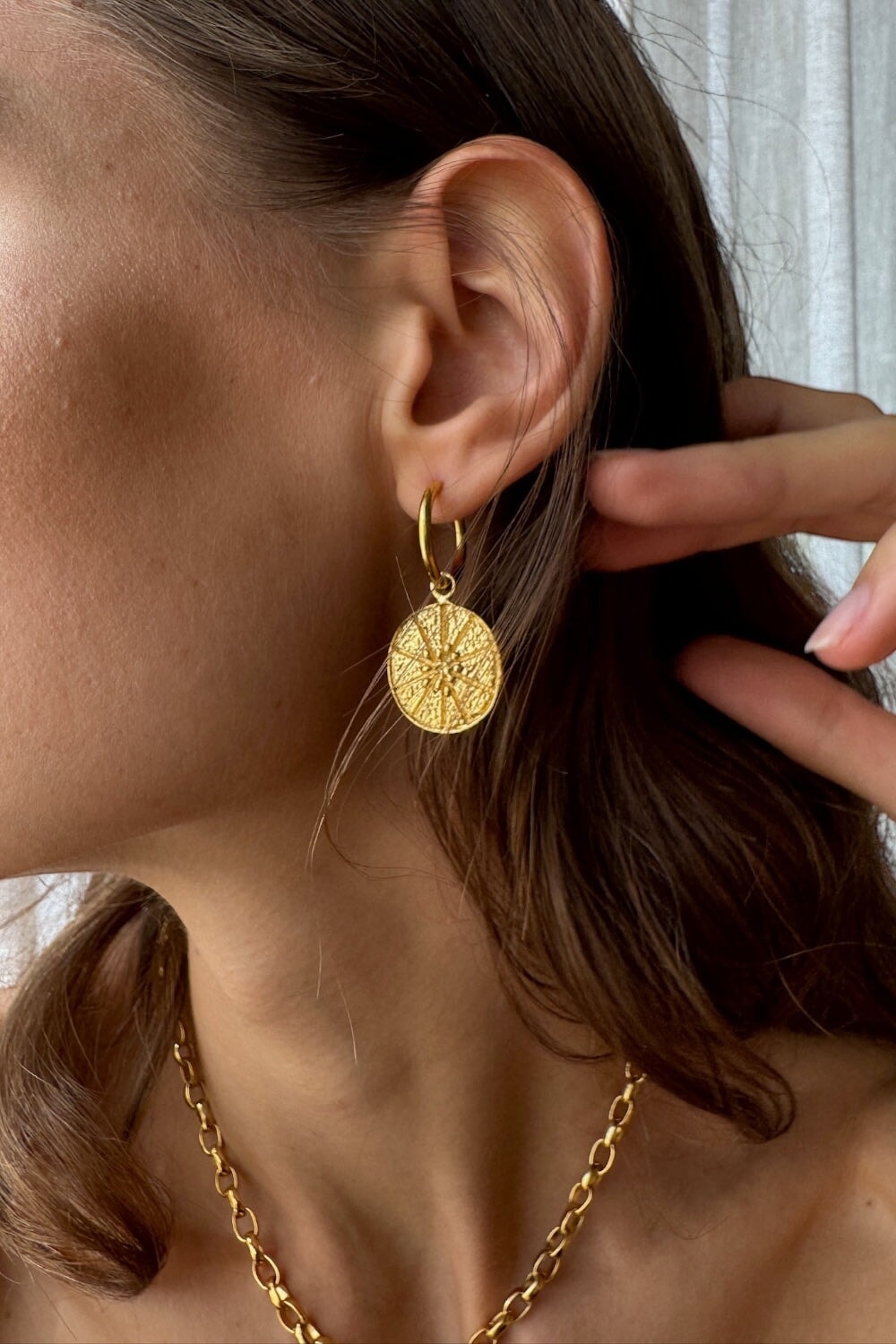 Límon Hoops in Gold