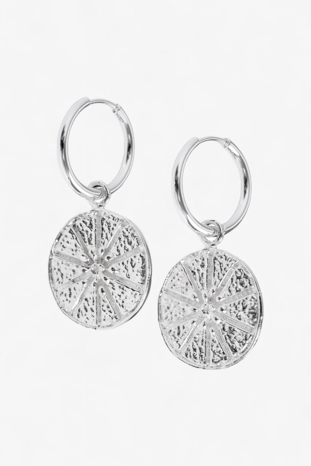 Límon Hoops in Silver