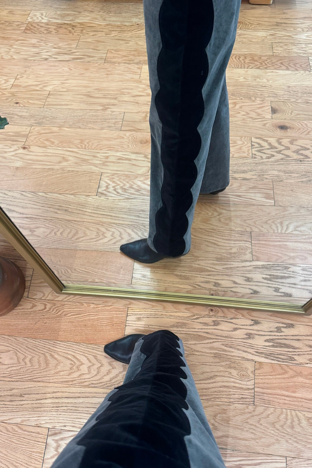 Mercedes Velveteen Trousers