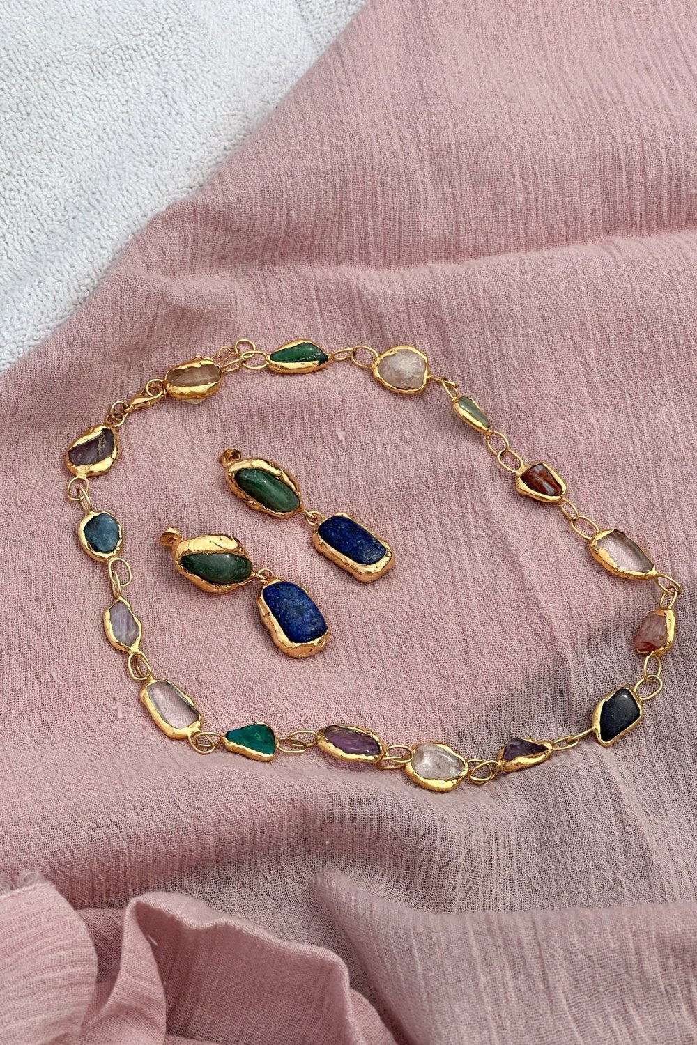 Paraíso Necklace in Gold