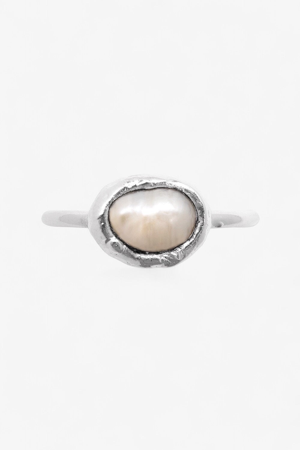Pearl Ring in Silver
