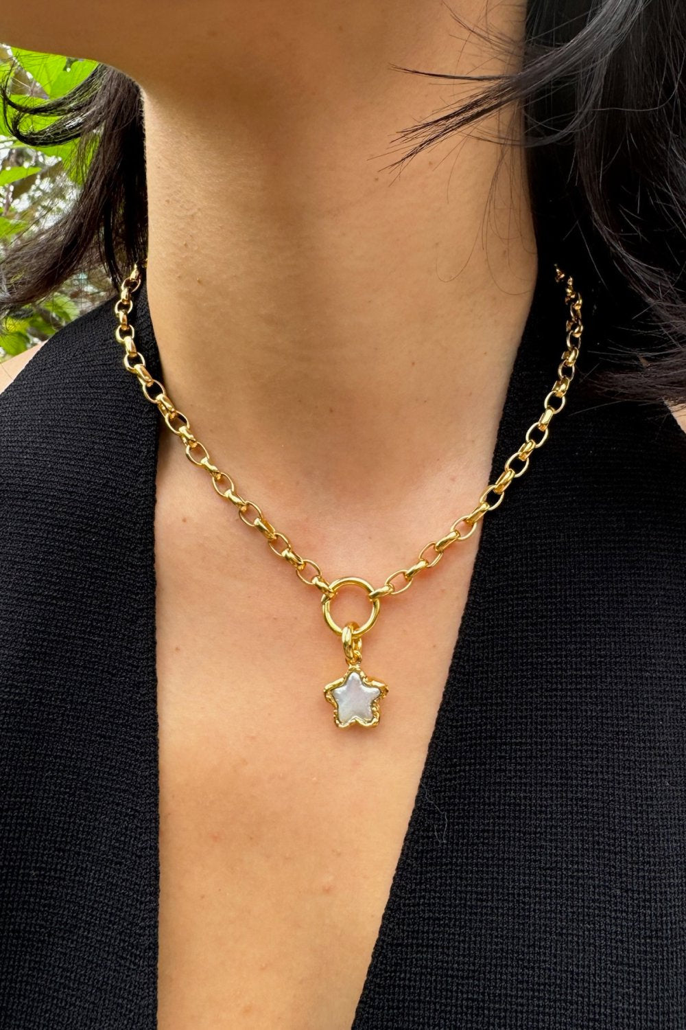 Pearl Star Charm in Gold