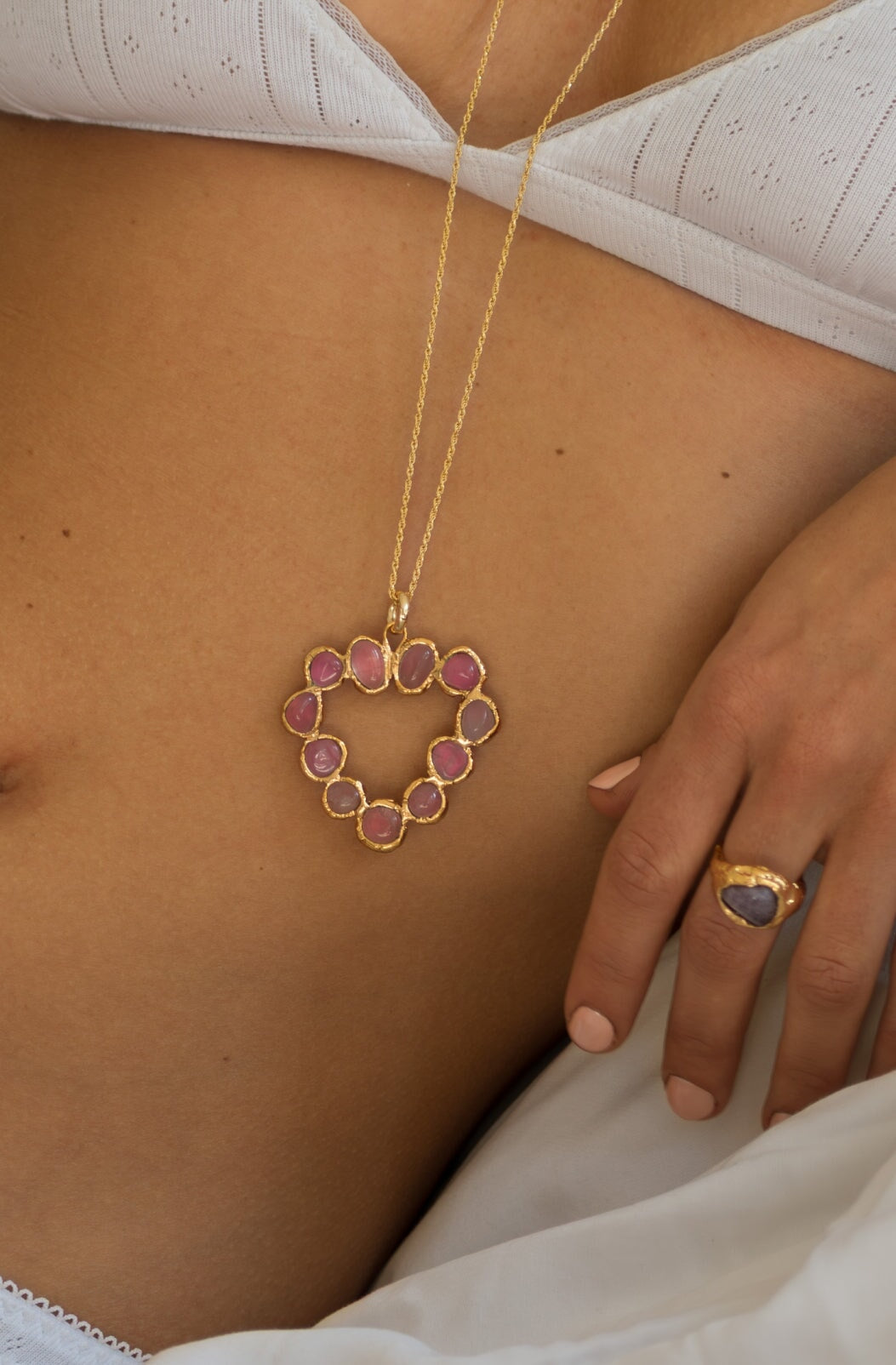 Rose Quartz Corazón Pendant