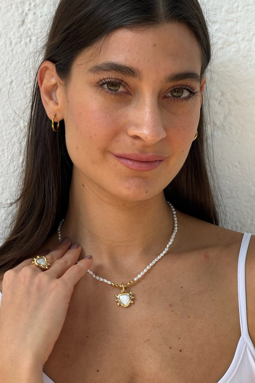 Sacred Heart Pearl Charm in Gold