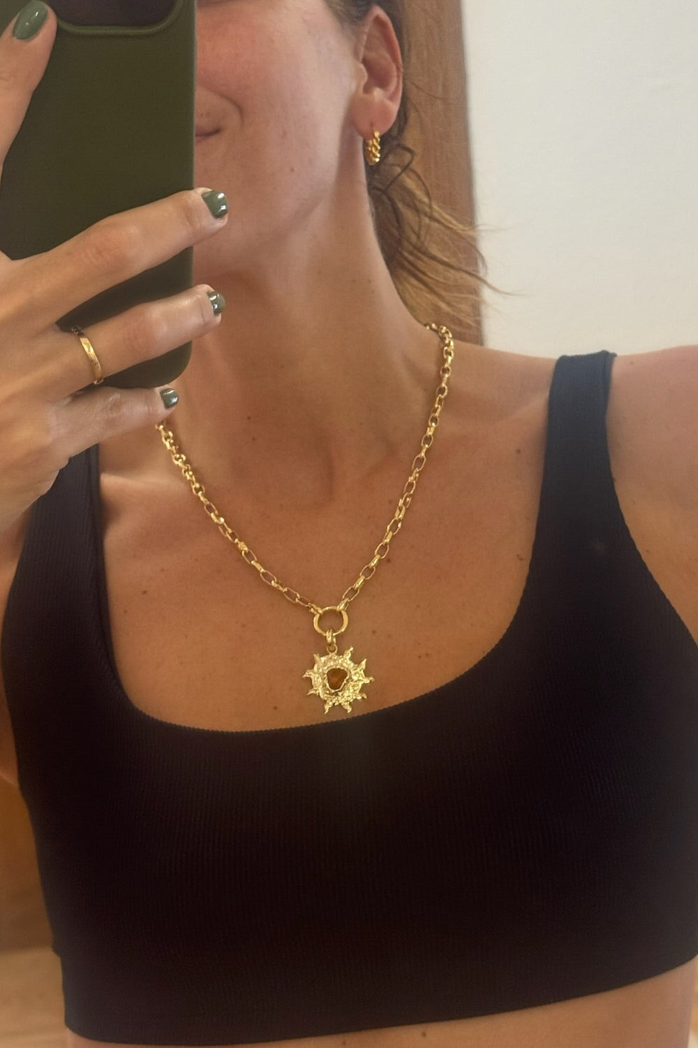 Solecita Charm in Gold