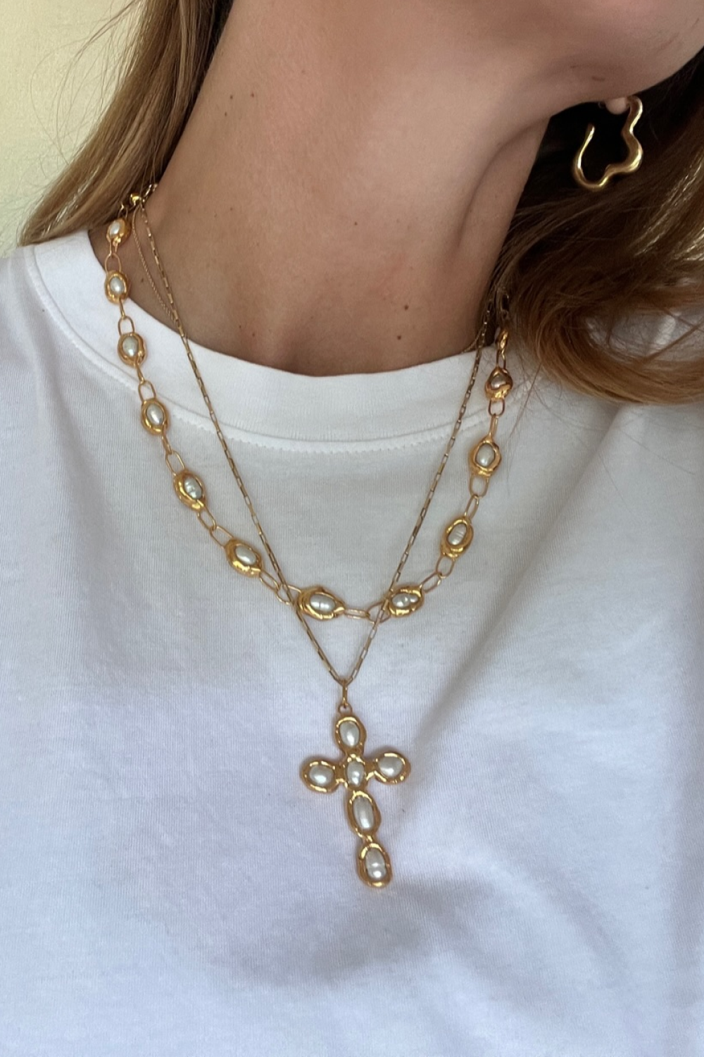Pearl Chain Necklace in Gold - Tea & Tequila