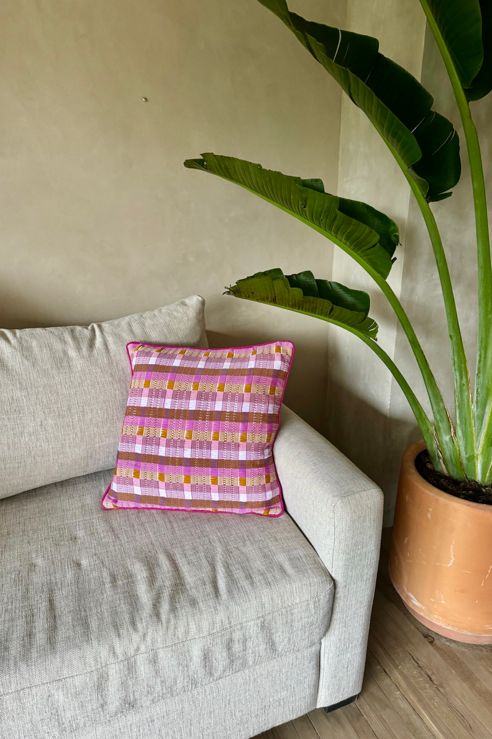 Frambuesa Cushion Cover