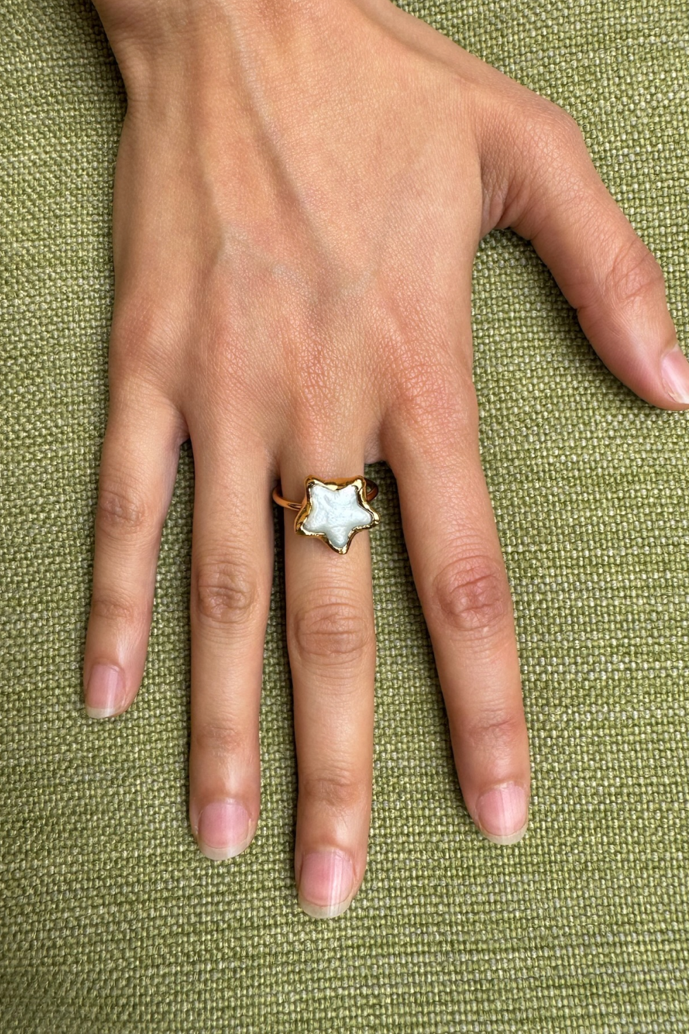 Pearl Star Ring in Gold