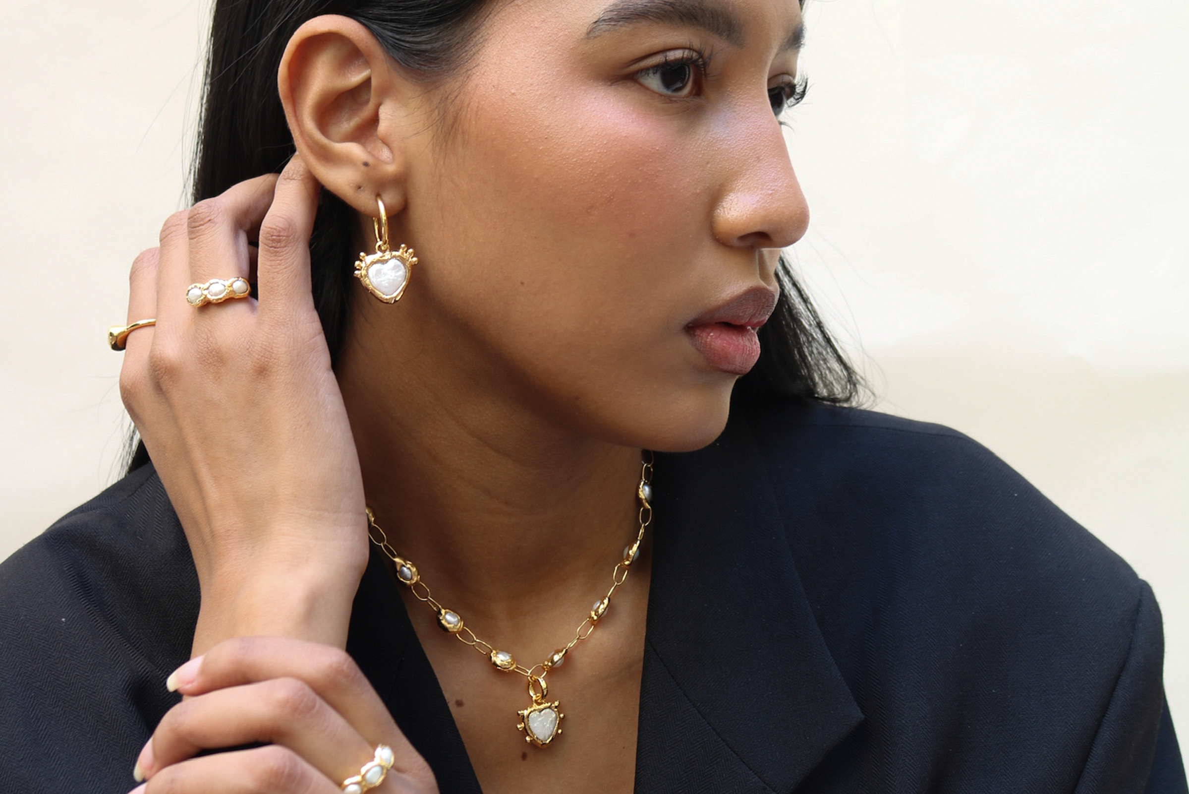 pearl heart necklace and earrings