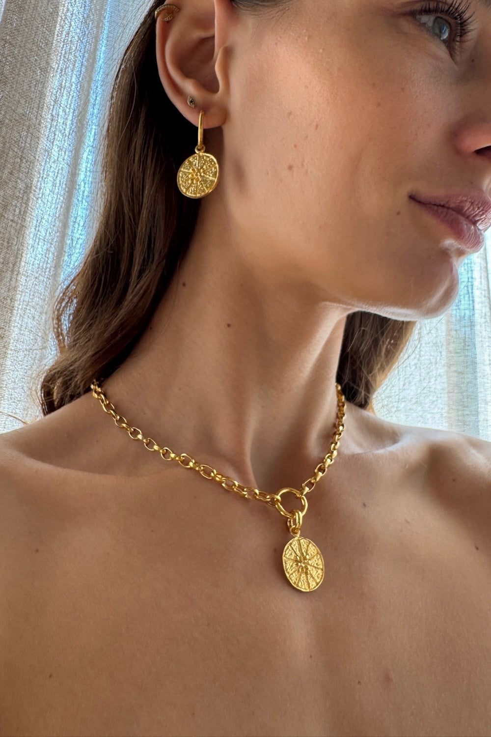 Límon Hoops in Gold