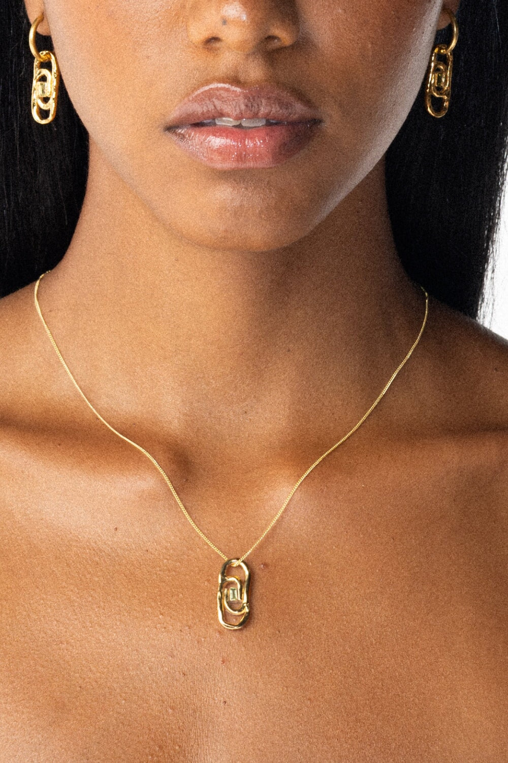 Caracol Pendant