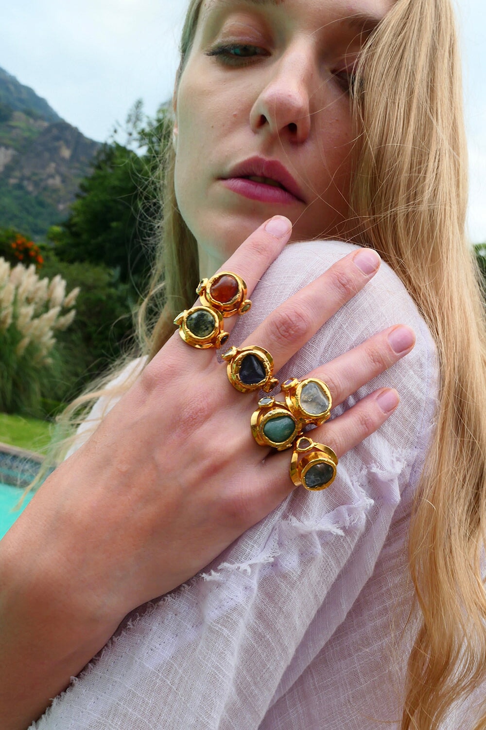 Crystal Protection Ring in Gold