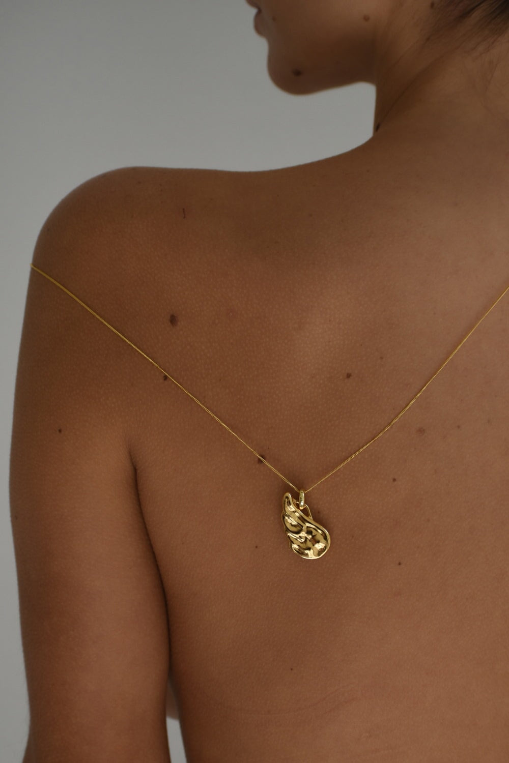 Delicate Cuban Chain Necklace in Gold