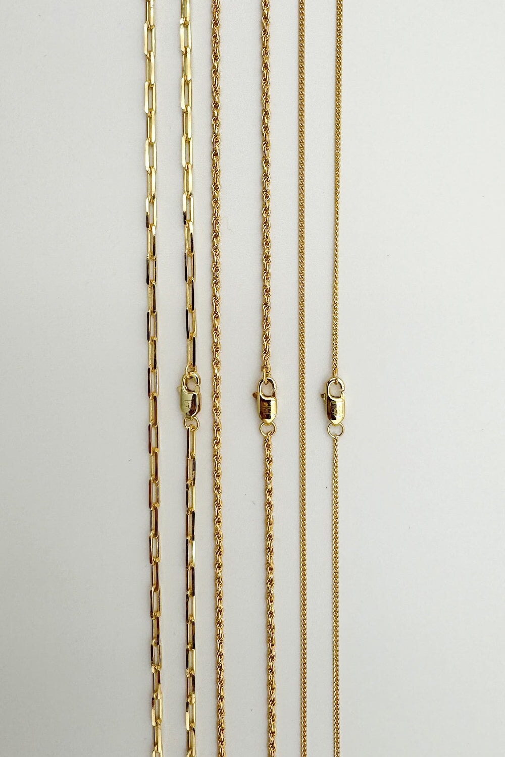Delicate Cuban Chain Necklace in Gold