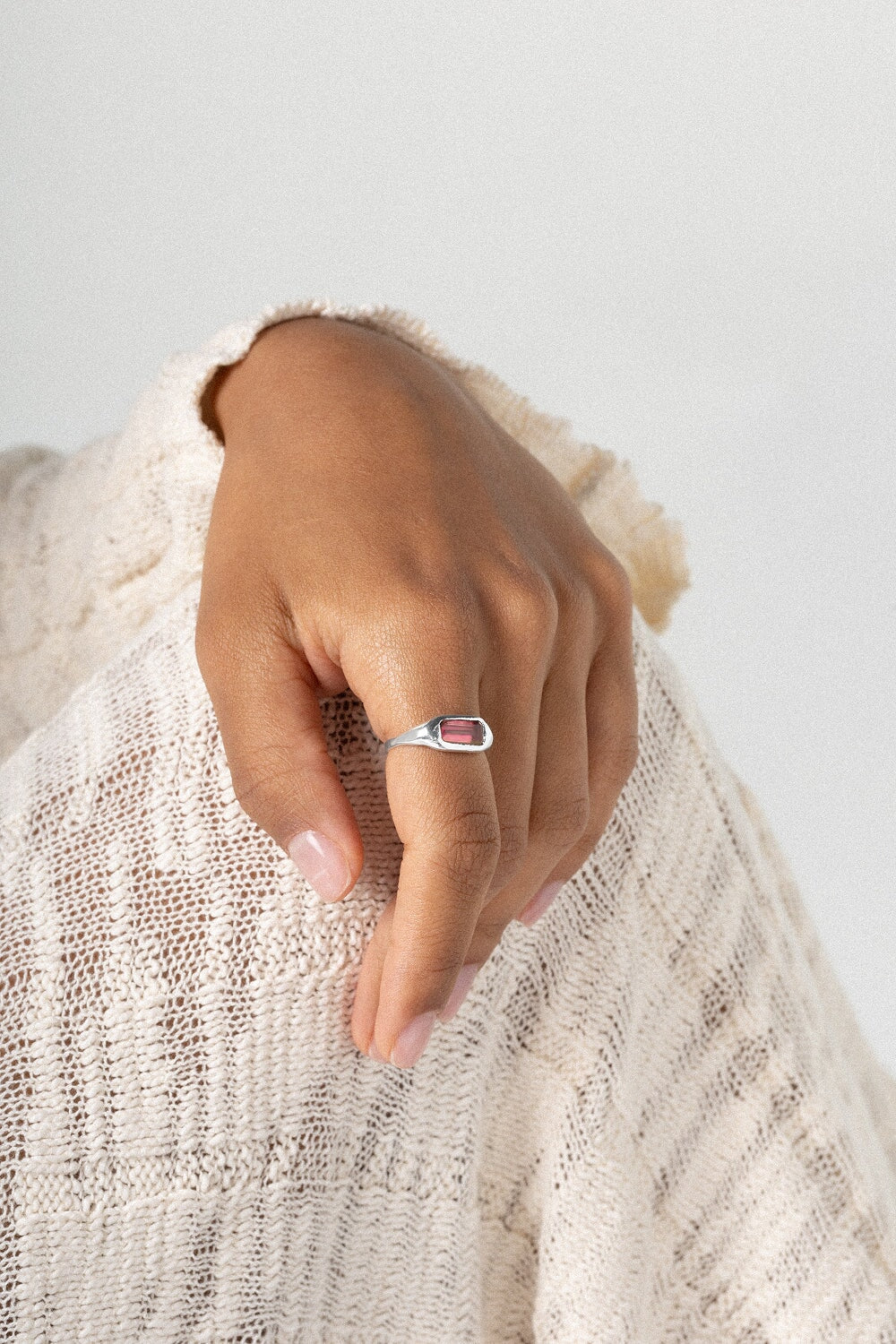 Lava Bar Ring Pink Topaz