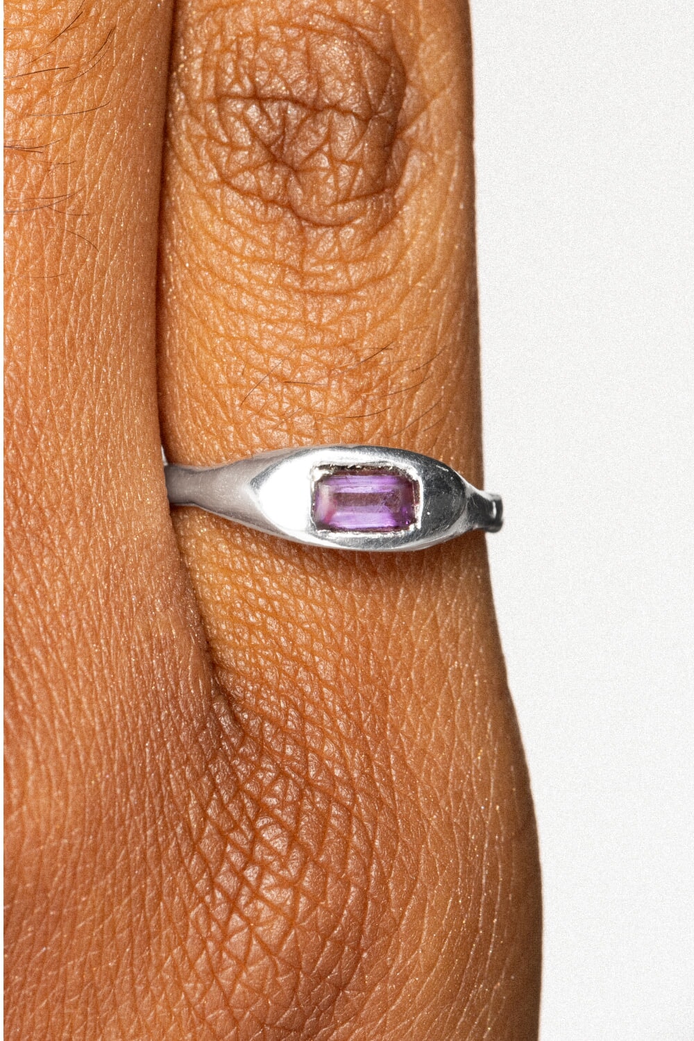 Lava Signet Ring Amethyst