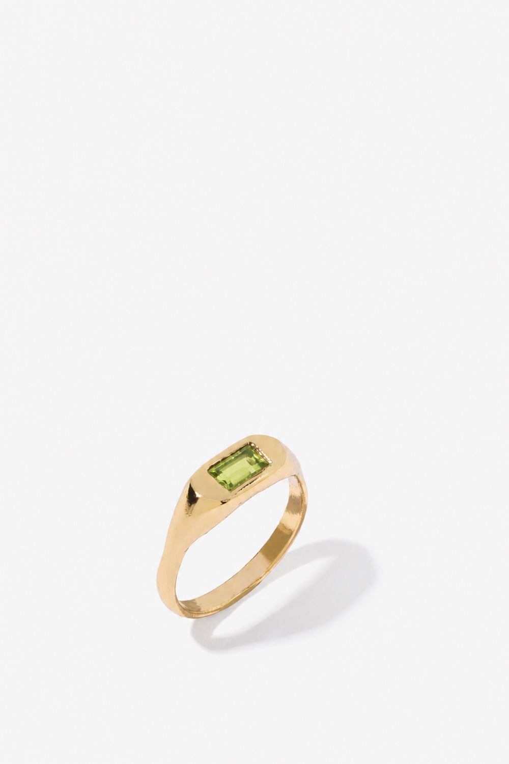 Lava Signet Ring Peridot