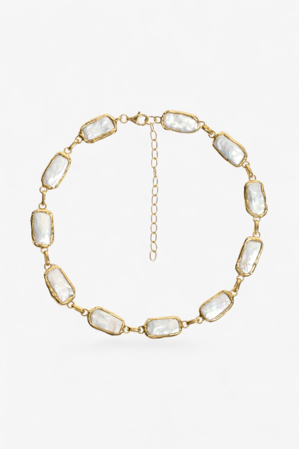 Mermaid Pearl Necklace in Gold