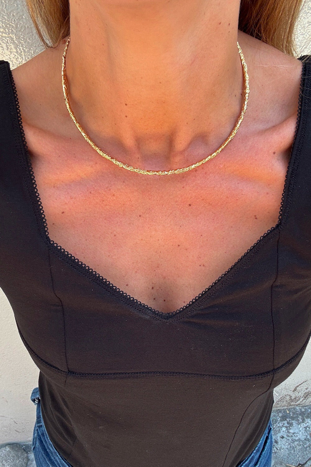 Molten Choker in Gold
