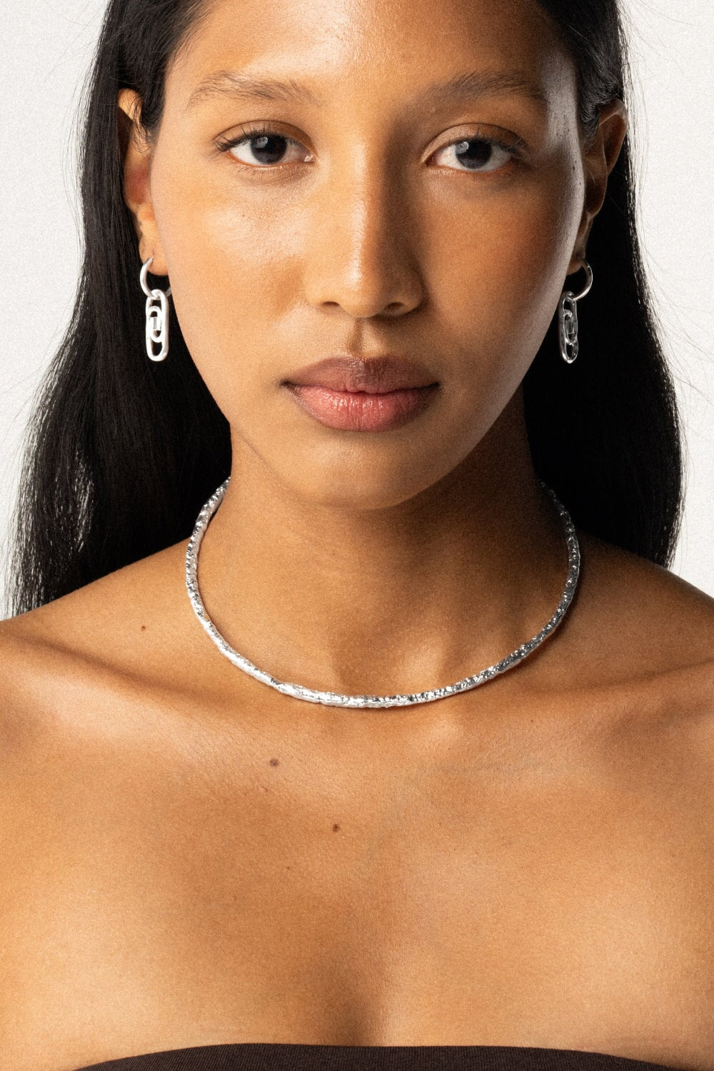 Molten Choker in Silver
