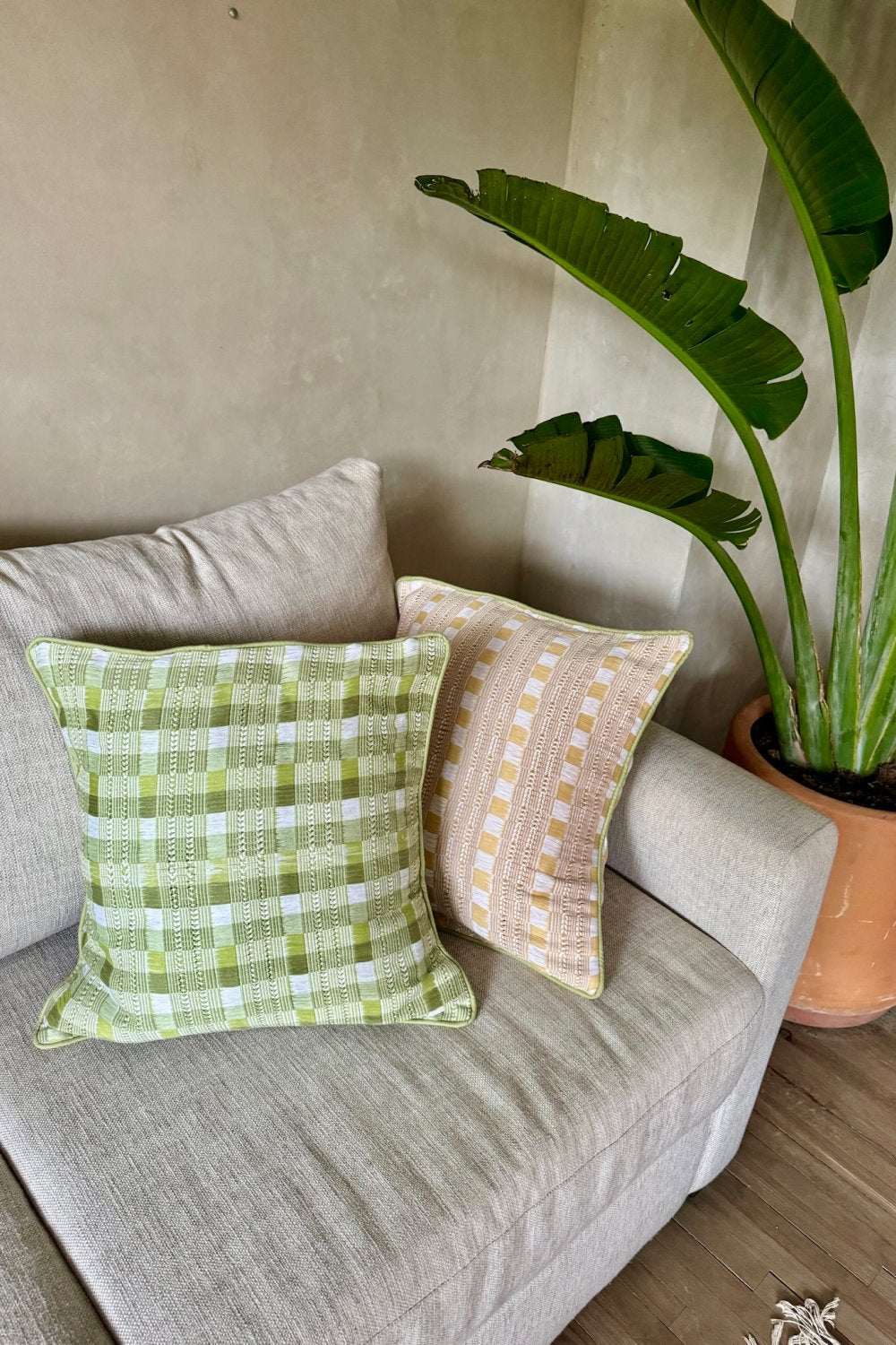 Oro Cushion Cover