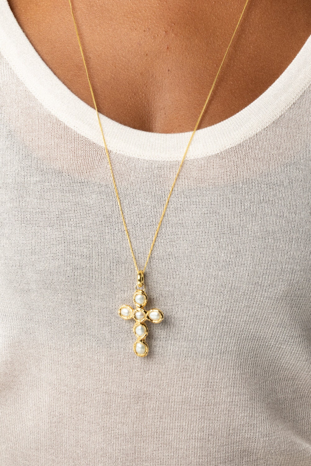 Pearl Cross Pendant in Gold