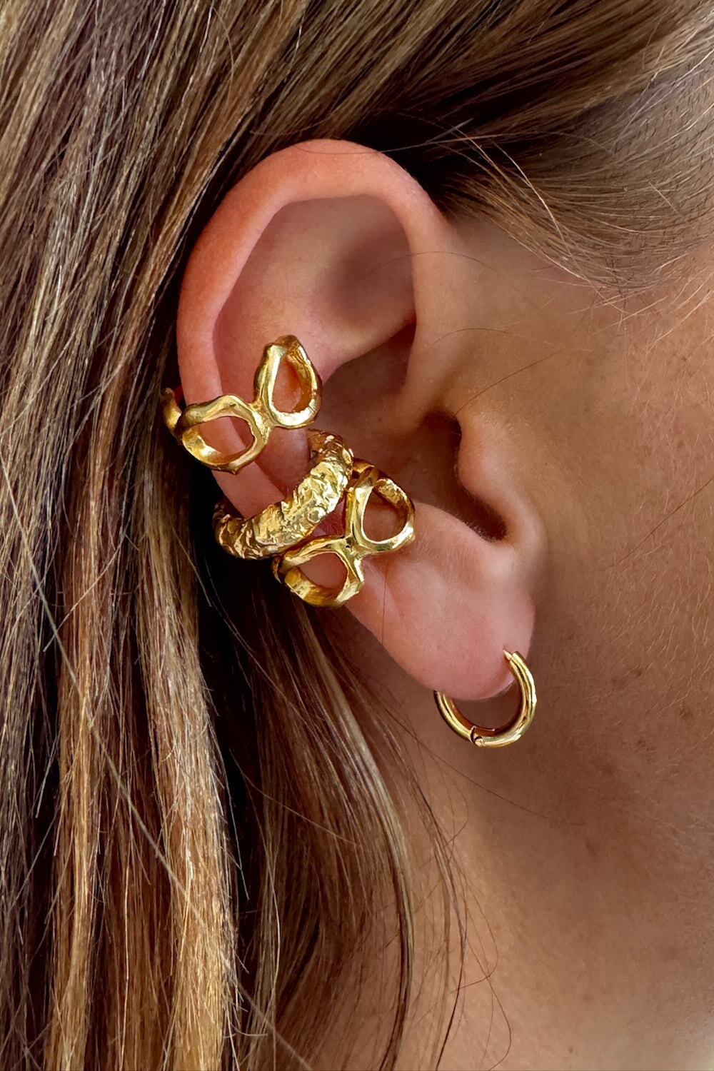 Pulpo Ear Cuff in Gold