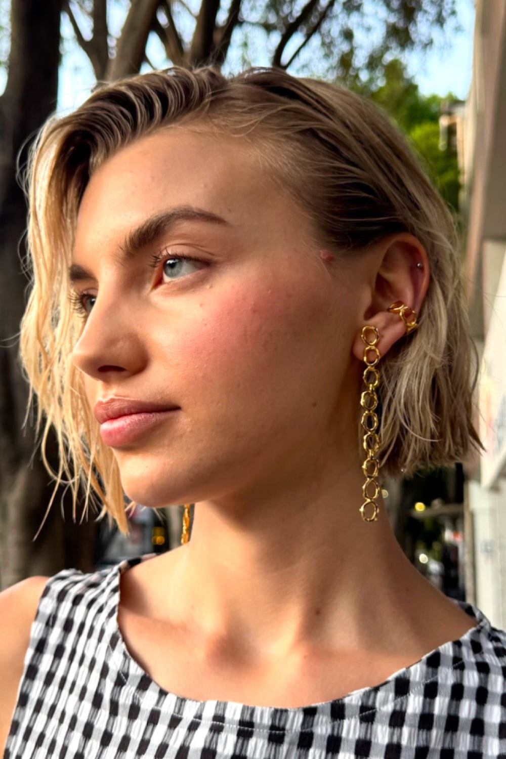 Pulpo Earrings in Gold