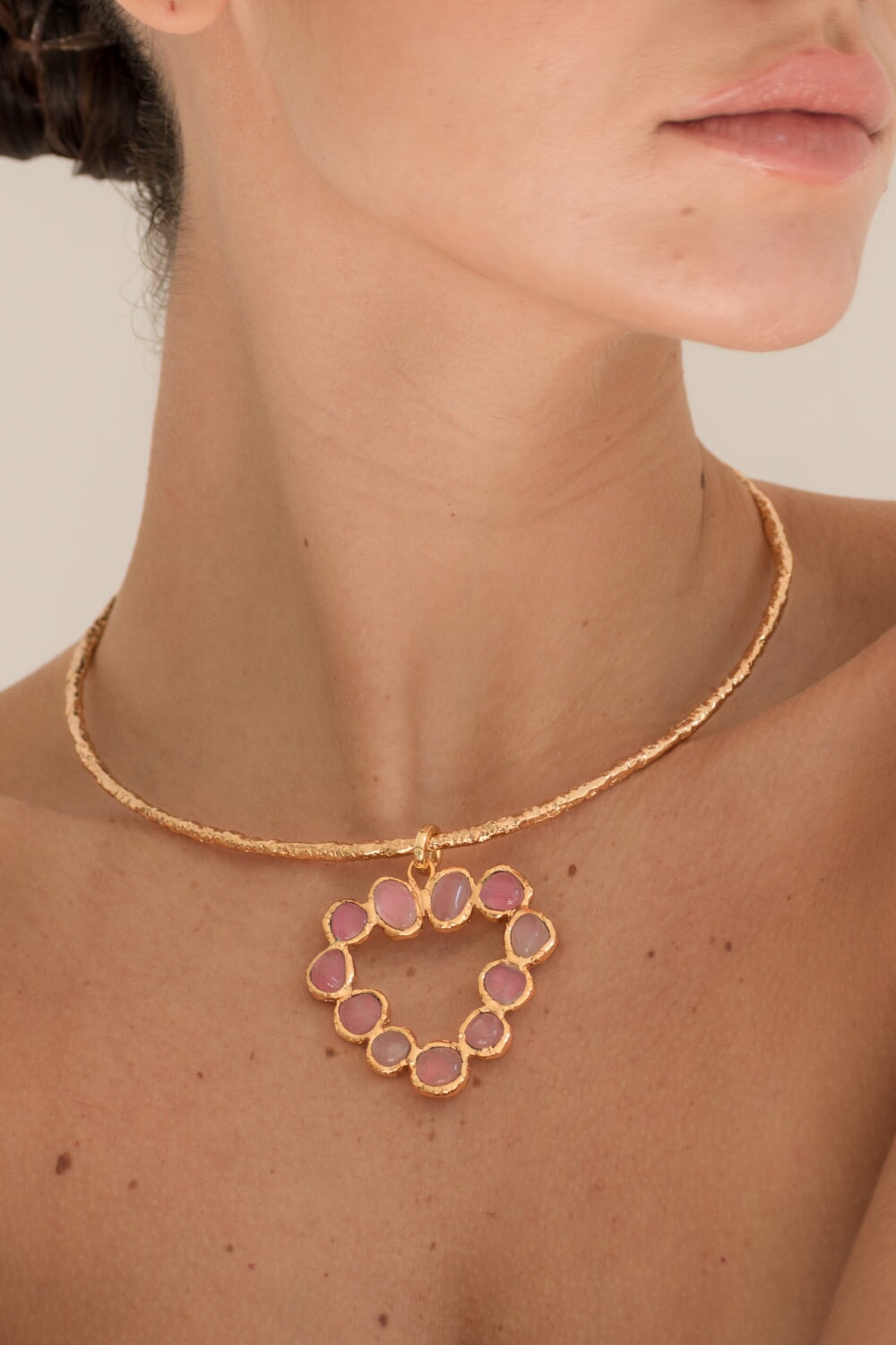 Rose Quartz Corazón Pendant