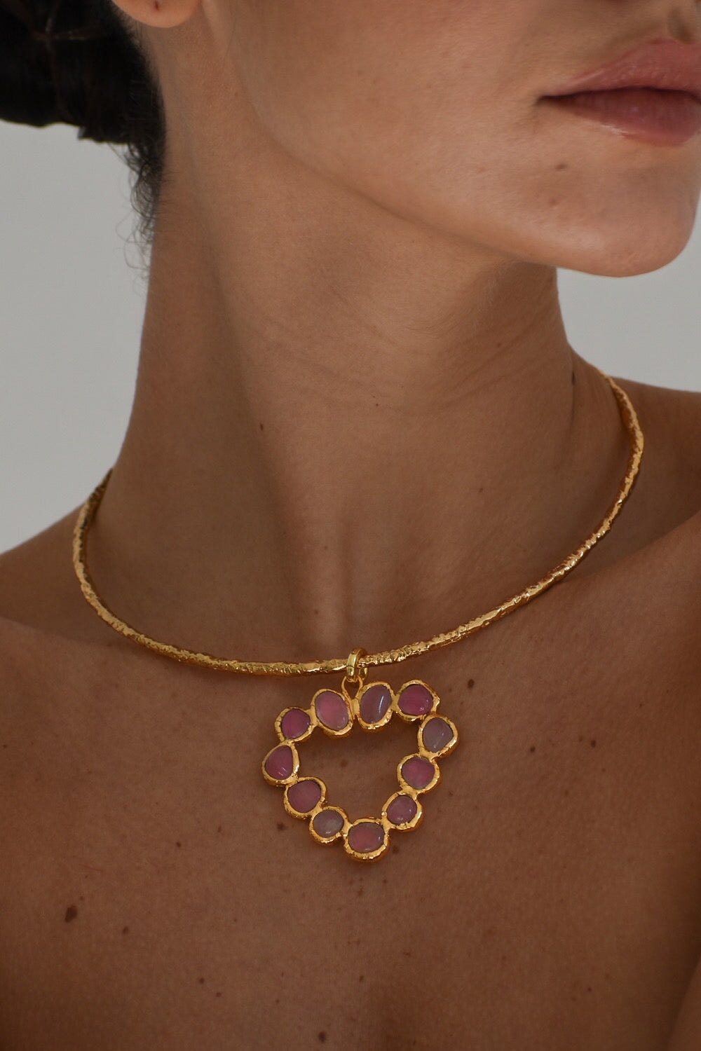 Rose Quartz Corazón Pendant